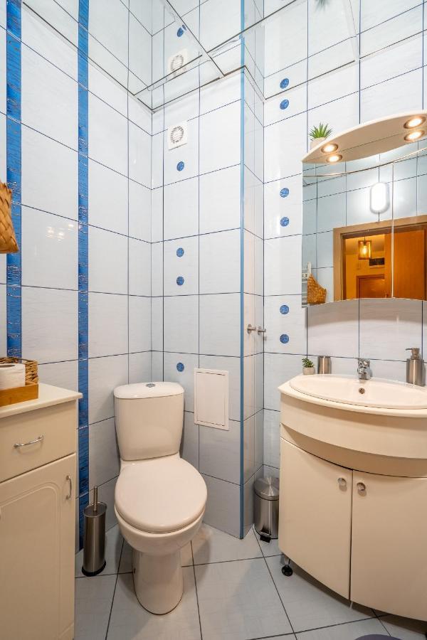 Premium Comfy 2Bdr Apt - Free Parking - Fast Wi-Fi София Экстерьер фото
