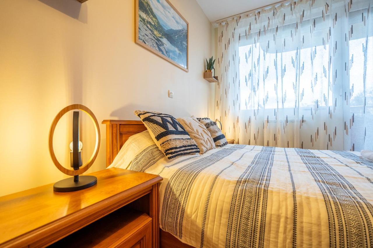 Premium Comfy 2Bdr Apt - Free Parking - Fast Wi-Fi София Экстерьер фото