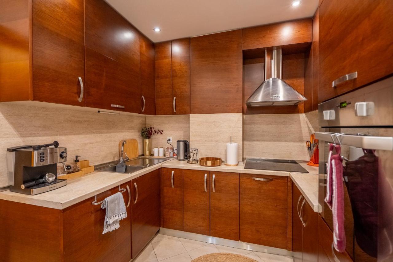 Premium Comfy 2Bdr Apt - Free Parking - Fast Wi-Fi София Экстерьер фото