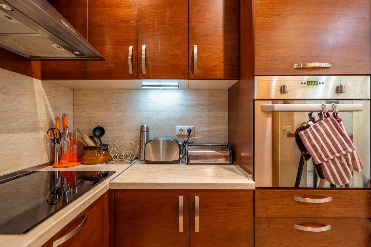 Premium Comfy 2Bdr Apt - Free Parking - Fast Wi-Fi София Экстерьер фото